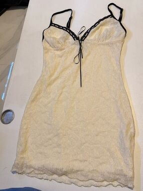 Princess Polly Lace Slip Chemise with Contrast Trim - Cream